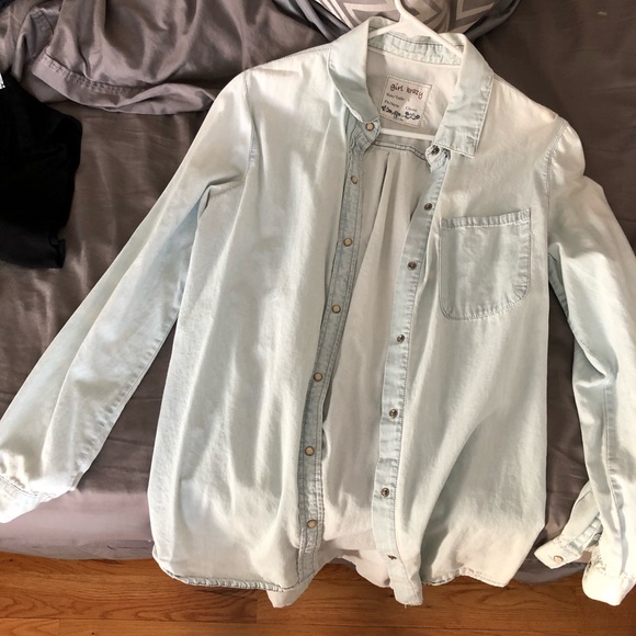 denim colored flannel! barely worn! - Picture 3 of 8